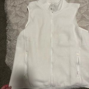 White Vineyard Vines Vest